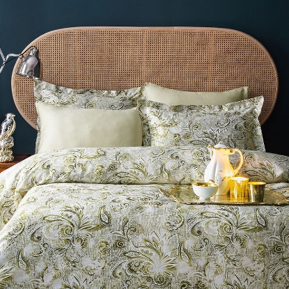 خرید کاور لحاف پنبه 6 تکه دونفره ورونیکا مدل zena سفید زیتونی | ورونیکا