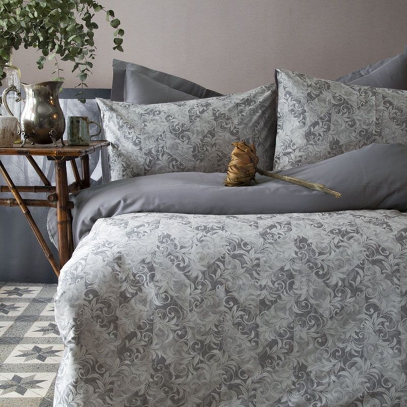 خرید کاور لحاف پنبه 6 تکه دونفره ورونیکا مدل gratzi سفید طوسی | ورونیکا