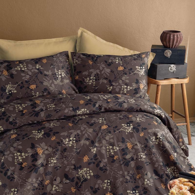 خرید کاور لحاف پنبه 4 تکه دونفره ورونیکا مدل chairo قهوه ای | ورونیکا