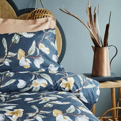 خرید کاور لحاف پنبه 4 تکه دونفره ورونیکا مدل gambare سرمه ای کرم | ورونیکا