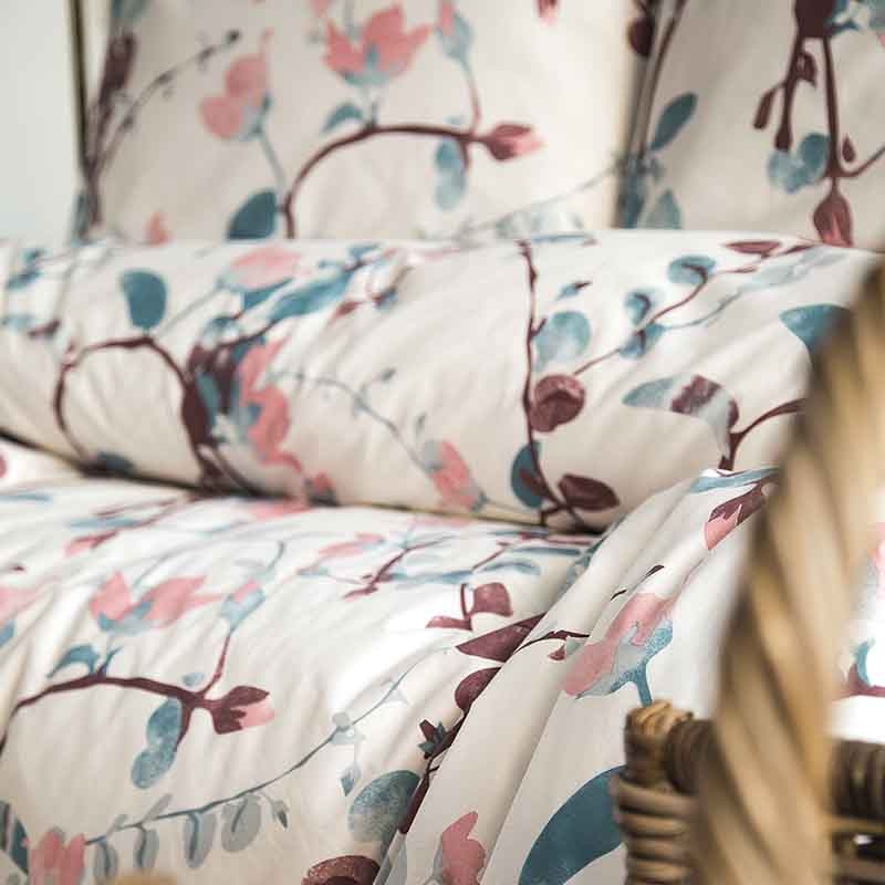 خرید کاور لحاف 4 تکه پنبه دونفره ورونیکا مدل siena سفید صورتی | ورونیکا