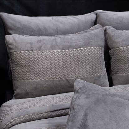 تصویر  سرویس لحاف مخمل 7 تکه دونفره طوسی ورونیکا