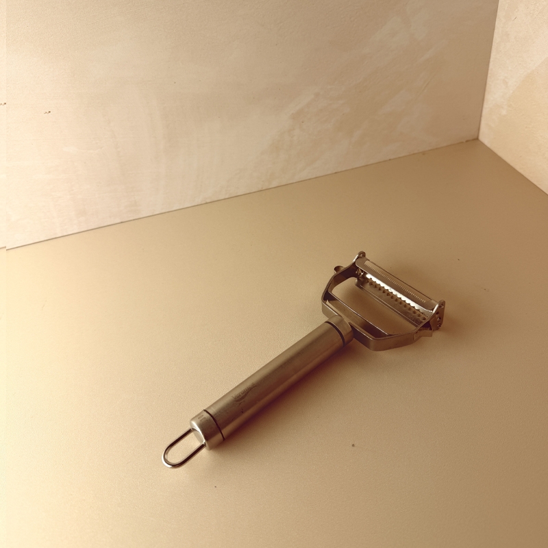 تصویر  پوست کن ورشته کن دوکاره