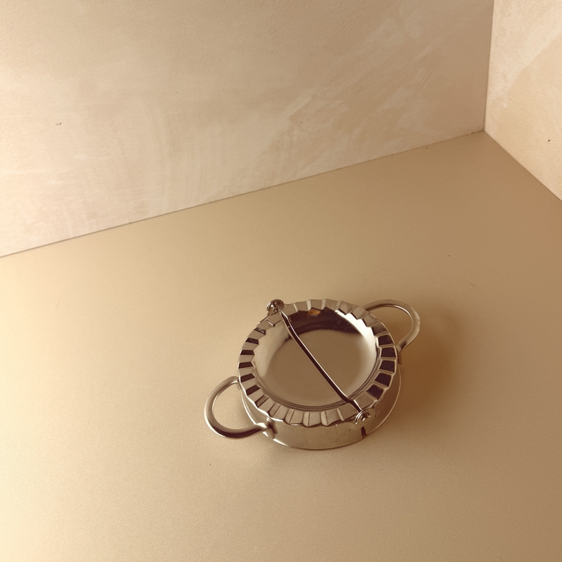 تصویر  قالب پیراشکی بزرگ